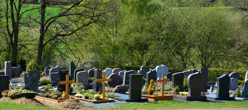 Urnen Grabanlagen bestellen